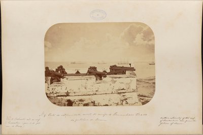 Uitzicht op de noordpunt van het rif van Pernambuco vanaf het fort van Brum door Marc Ferrez