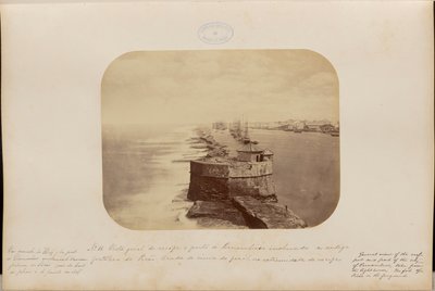 Algemeen zicht op het rif en de haven van Pernambuco, inclusief het oude fort van Picão, genomen vanaf de vuurtoren aan de rand van het rif door Marc Ferrez