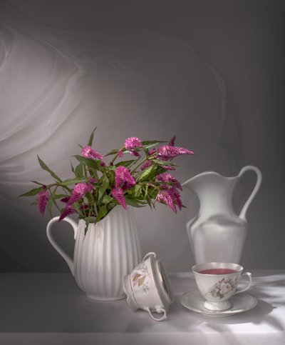 Elegante bloemen voor bij de thee door Margareth Perfoncio