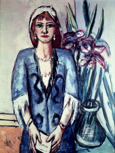 Quappi in Blauw en Grijs door Max Beckmann