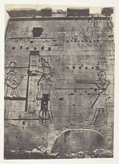 Grote tempel van Isis in Philoe, tweede pyloon; Nubië, plaat 74 uit het album "Egypte, Nubië, Palestina en Syrië" (1852) door Maxime Du Camp