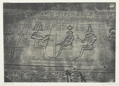 Grand Temple de Dendérah Teutyres, Sculptures de la Façade Postérieure, Opper-Egypte, 1849-1851 door Maxime Du Camp