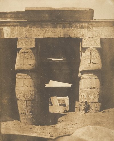 Interieur van de Tempel van Khons, in Karnak, Thebe, 1849-50 door Maxime Du Camp