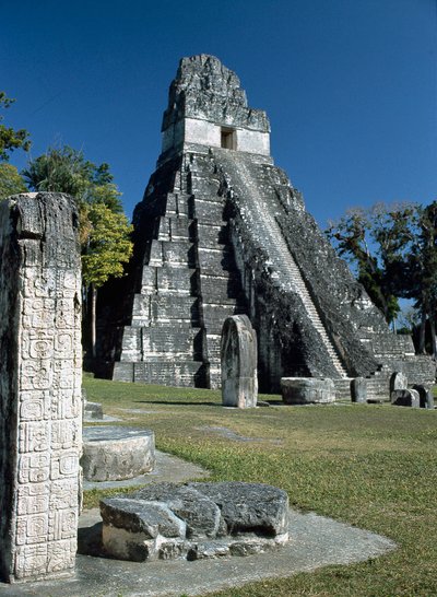 Tikal Tempel I of Tempel van de Grote Jaguar, 7e tot 8e eeuw door Mayan