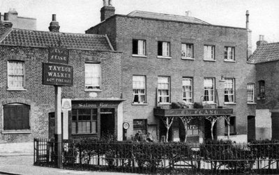 The Flask ale house, Highgate Village, Londen door McLeish