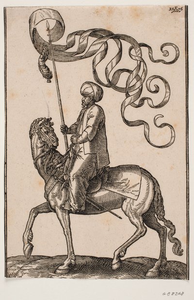 Bereden standaarddrager, profiel naar links; de standaard is 3-vlagig en eronder hangt een veer; zijn zwaard geplaatst tussen zijn linkerbeen en de flank van het paard door Melchior Lorck