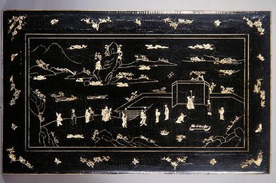 Kang tafelblad (gelakt hout ingelegd met bot) door Ming Dynasty Chinese School
