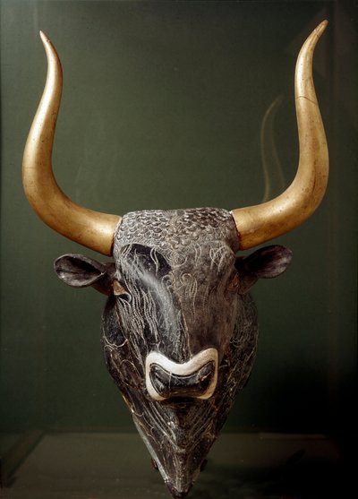 Minoïsche kunst: stierenkop rhyton uit het Kleine Paleis van Knossos, Kreta. Heraklion, Archeologisch Museum door Minoan