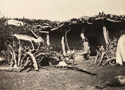 Het bouwen van een rijk in het fascistische tijdperk: Abessijnse hut, 09/05/1936 door Modestino Baldinetti