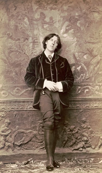Oscar Wilde, vroege jaren 1880 (foto) door Napoleon Sarony