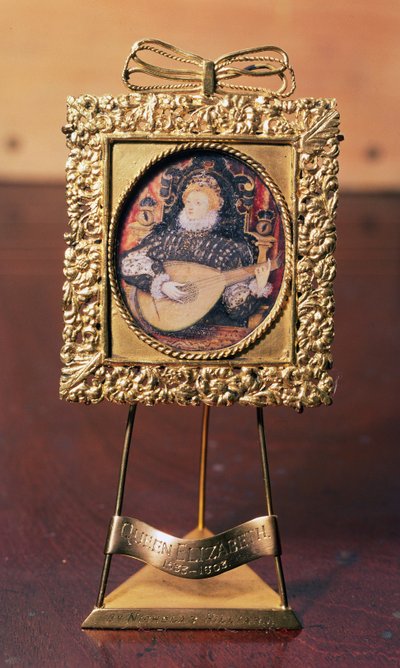 Koningin Elizabeth I speelt de luit (miniatuur inclusief koperen standaard) door Nicholas Hilliard