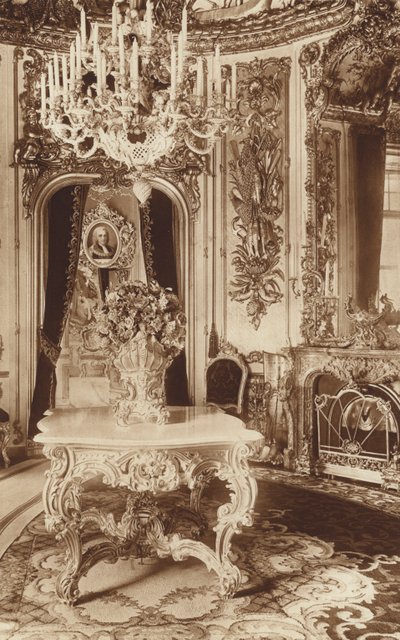 Beiers koningskasteel Linderhof, eetkamer met Tischlein deck dich! door Otto Ballerstedt