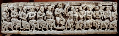 Paleochristelijke kunst: gebeeldhouwde sarcofaag die Christus uitbeeldt die onderwijst met de atres door Paleo Christian
