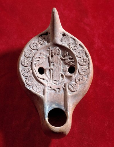 Paleochristelijke kunst: olielamp medaillon in terracotta door Paleo Christian