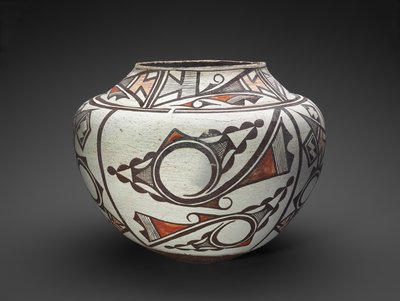 Pot (Olla) met geometrische en abstracte ontwerpen door People Zuni