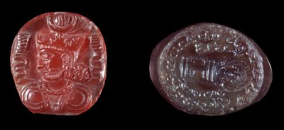 Perzische kunst: camee van Kavadh I (of Qobad, Kobad, Kabad) (488-496 n.Chr.) koning van het tweede Perzische rijk en agaatstempel van de Sassanidische periode. 5e of 6e eeuw n.Chr. Parijs, B.N. door Persian School