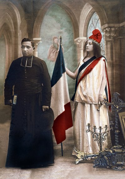 Allegorie van de scheiding tussen kerk en staat in 1905, illustratie uit 1907 door Photographer French