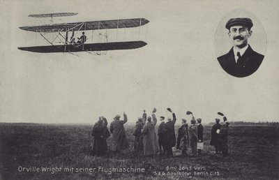 Amerikaanse vliegenier Orville Wright en zijn vliegmachine door Photographer German