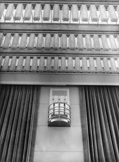 Detail van de muur van de Hauptfunksaal in het NORAG-gebouw in Hamburg, ca. 1931 door Photographer German