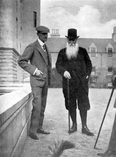 Sir Arthur Davidson en Sir Dighton Probyn door Queen Alexandra