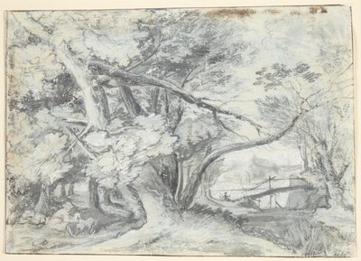 Boslandschap met grote bomen, waaronder twee mannen en een hond. Rechts een brug door Roelant Savery