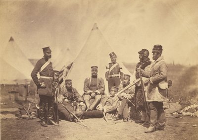 Officieren en manschappen van het 89e regiment. door Roger Fenton