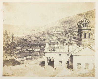 De Russische kerk en stad Balaklava door Roger Fenton