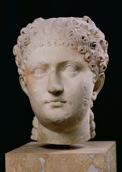 Hoofd van Agrippina de Jongere (c.16-59) (marmer) door Roman