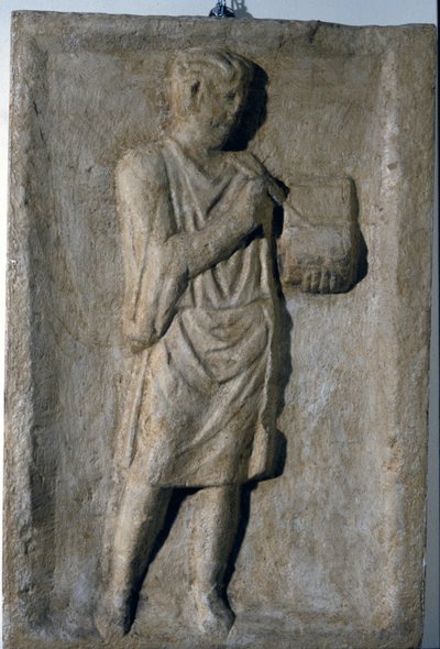 Laag Romeins reliëf uit de 3e eeuw na Christus. Een schrijver door Roman