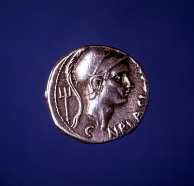 Zilveren munt met de beeltenis van Scipio de Afrikaan (235 v.Chr. - 183 v.Chr.). door Roman