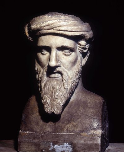 Buste van Pythagoras (-6e eeuw), Griekse filosoof en wiskundige, Musei Capitolini, Rome door Roman Roman