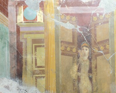 Fresco met faux architecturale decoratie en figuur van een vrouw, uit het Huis van Fabius Rufus, Pompeii, Campania, Romeinse beschaving door Roman Roman