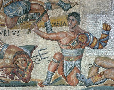 Mozaïek met een scène van vechtende gladiatoren, detail van een triomferende gladiator door Roman Roman