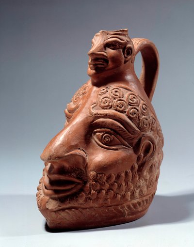 Romeinse kunst: terracotta vaas in de vorm van een dubbel hoofd door Roman Roman