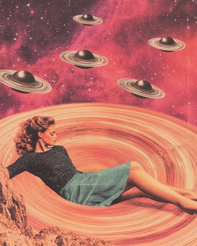 Retro Kosmische Vrouw door Samantha Hearn