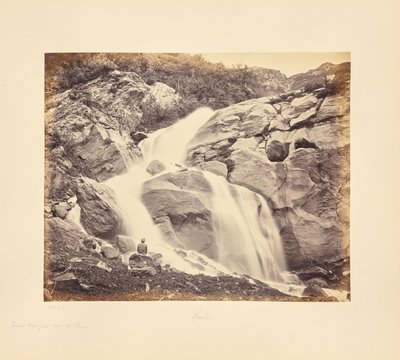 Kleine waterval boven Prini, Kulu door Samuel Bourne