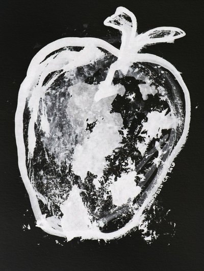 Abstract: Witte appel door Santhosh ch