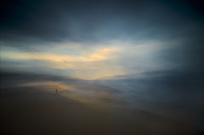 Misty Beach: eenzaamheid door Santiago Pascual Buye