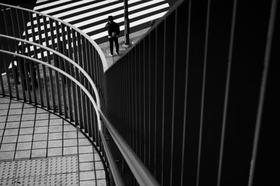 Wandeling langs stedelijke geometrie door Satoshi Hata