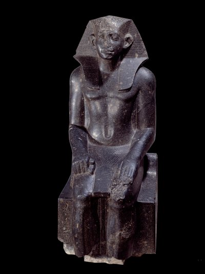 Oude Egyptische kunst: Standbeeld van koning Sesostris III leeftijd. Dioriet sculptuur rond 1870 v.Chr. (12e dynastie, circa 1963-1786). Uit Medamoud (Egypte). Hoogte: 1.200 m. Parijs, Musee Du Louvre door School Egyptian