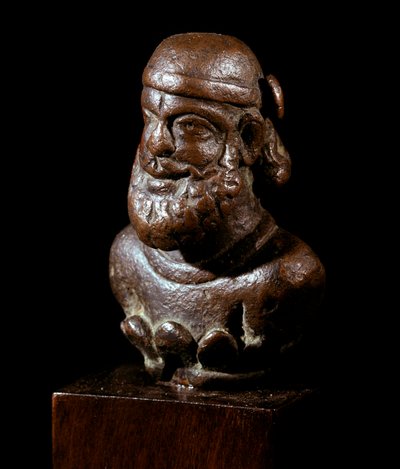 Perzische kunst: buste van een Parthische prins in brons. 2e eeuw v.Chr.-3e eeuw n.Chr. Berlijn. Staatliche Museum door School Persian