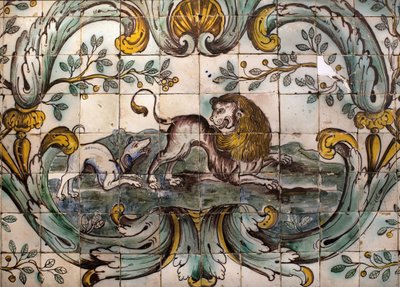 Hond die een leeuw bedreigt (detail) door School Portuguese