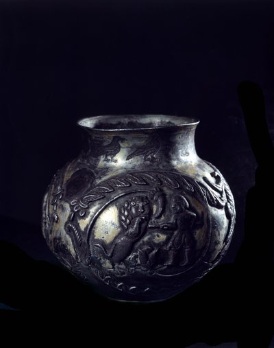 Perzische kunst: zilveren vaas door School Sasanian