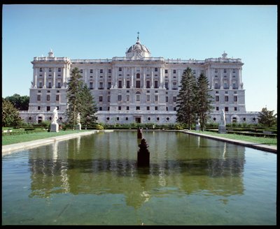 Uitzicht op het Koninklijk Paleis (1738-1755) (fotografie) door Spanish School