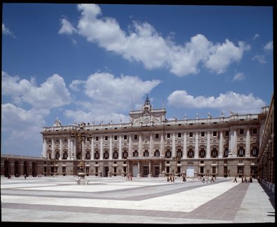 Uitzicht op het Koninklijk Paleis (1738-1755) (fotografie) door Spanish School