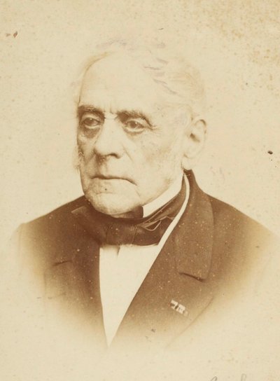 Portret van de componist Daniel-François-Esprit Auber door Studio Reutlinger