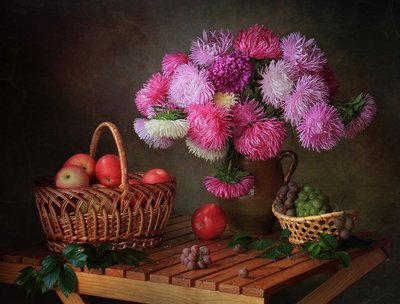 Asters en fruit plukken door Tatyana Skorokhod