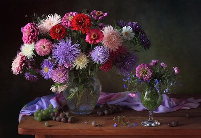 Levendig stilleven met asters door Tatyana Skorokhod
