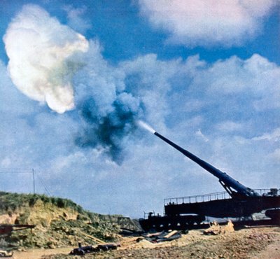 Een seconde na het bevel om te vuren, Franse Kanaalkust, Tweede Wereldoorlog, 1940 door Unbekannt
