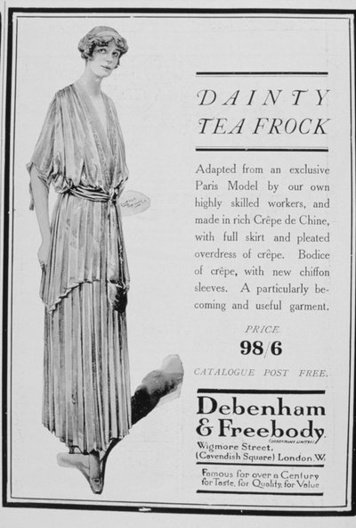 Advertentie voor theejurken door Debenham en Freebody, 1916 door Unbekannt
